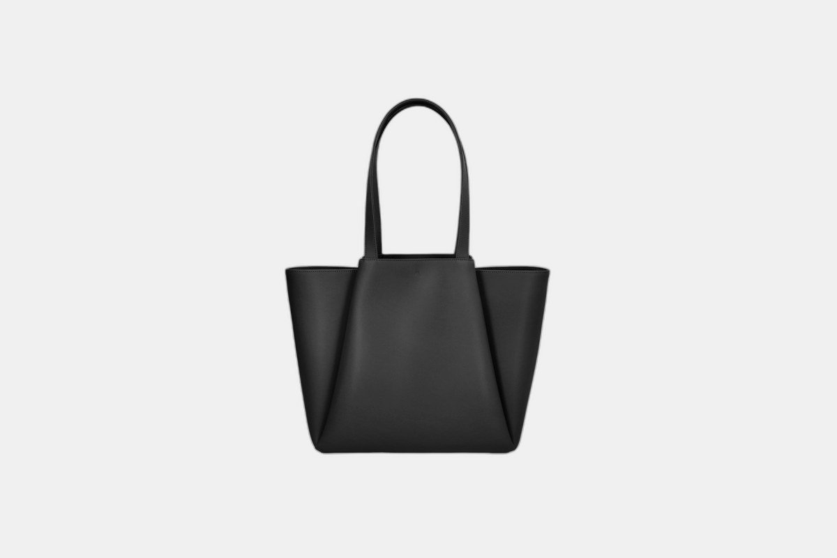 The 12 Best Leather Tote Bags of 2026: Stylish & Functional Picks