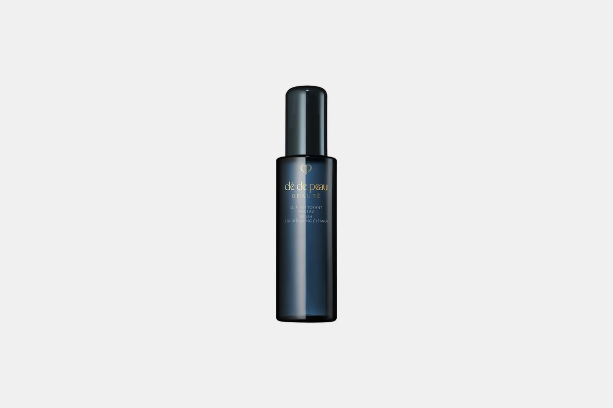 Clé de Peau Beauté Brush Conditioning Cleanser