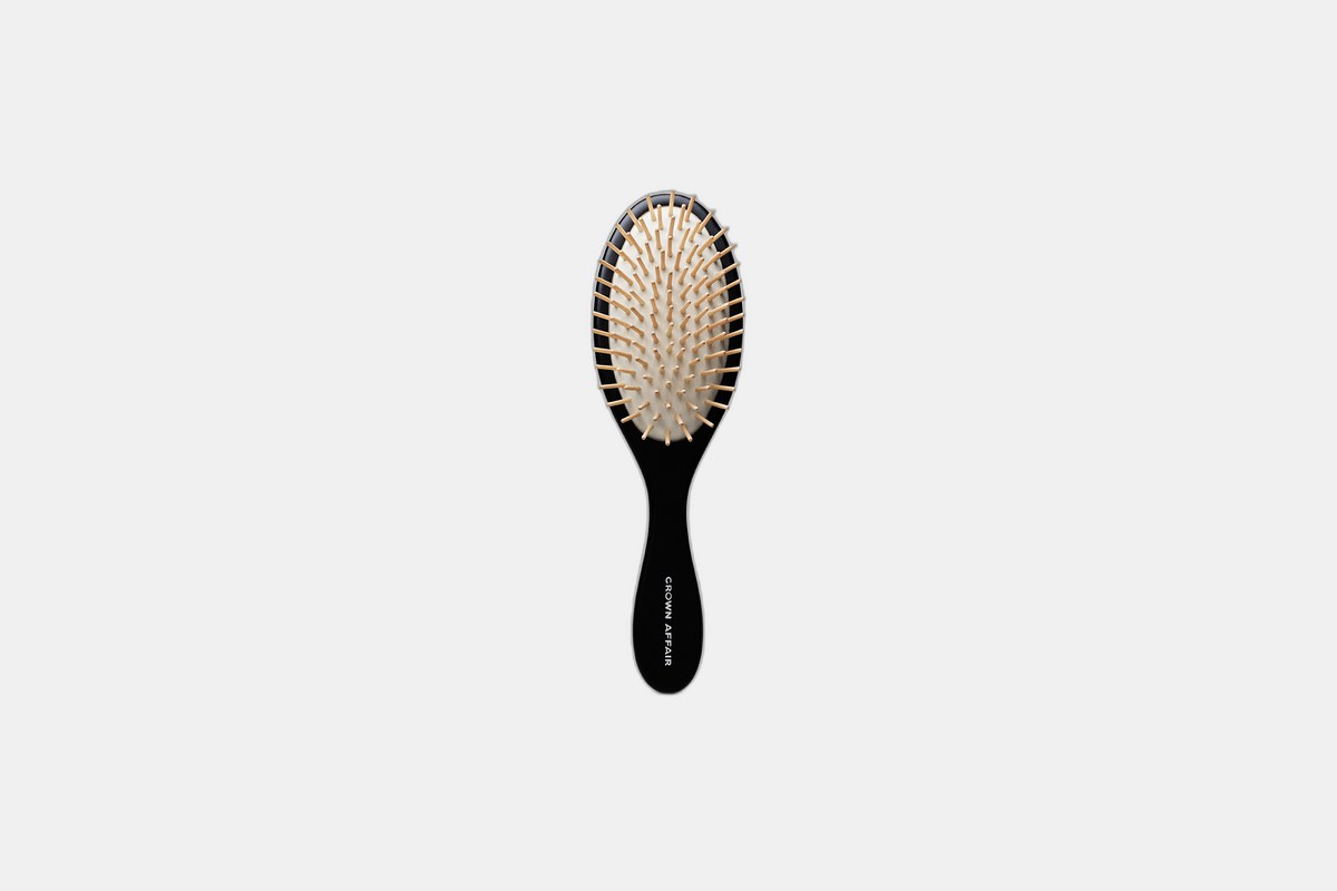 Crown Affair The Detangling Brush No. 002