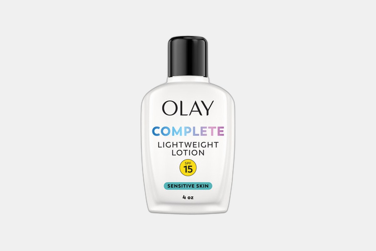 Olay Complete All Day Moisturizer Sensitive Skin SPF 15