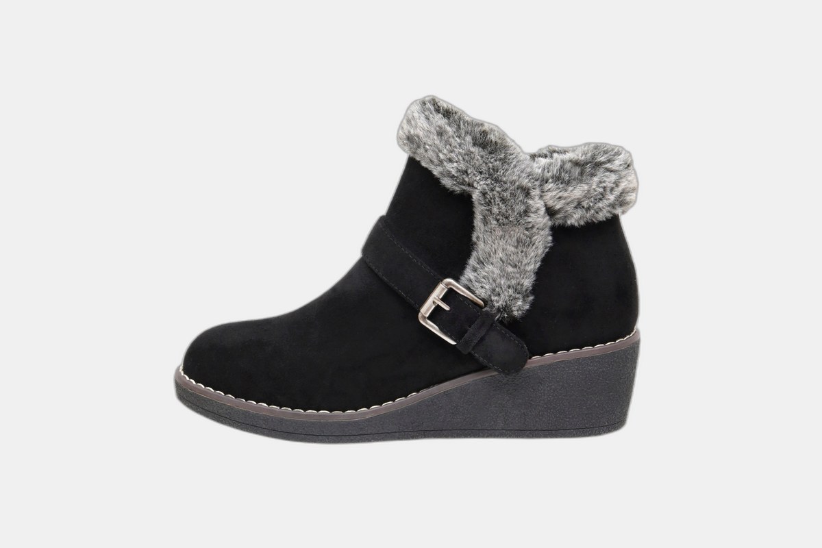 Rhodes Footwear Wedge Chelsea