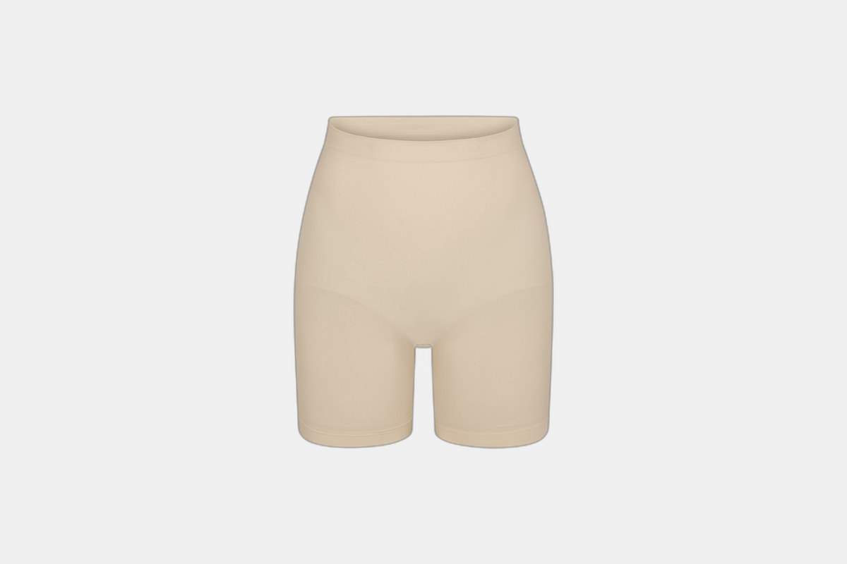 SKIMS Seamless Sculpt Mid-Thigh Shorts