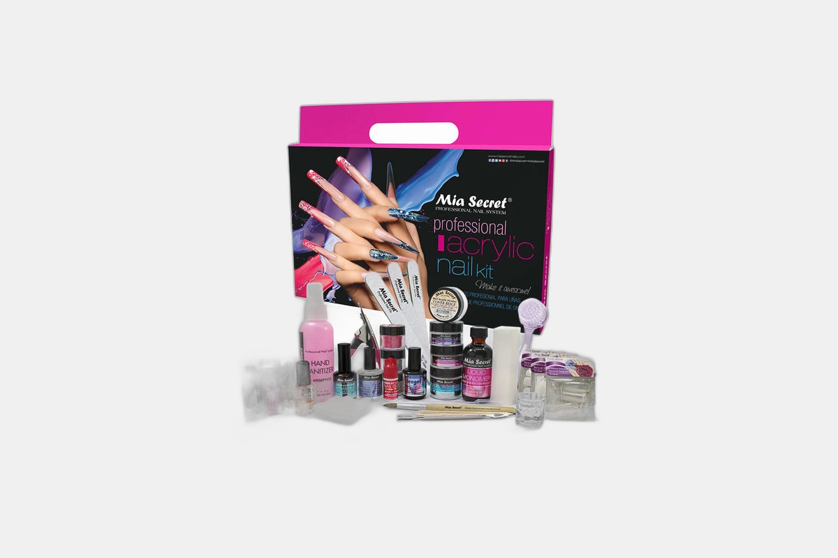 The 12 Best Acrylic Nail Kits